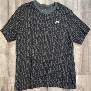 Nike Mens T-Shirt